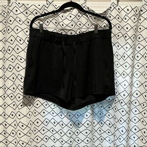 Lululemon Black Shorts Size 12
